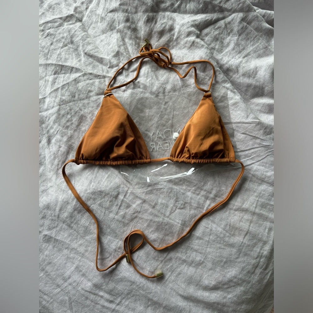NWT Monday Swimwear Hanalei Top